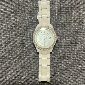 Fossil White Watch with Sparkling Bezel